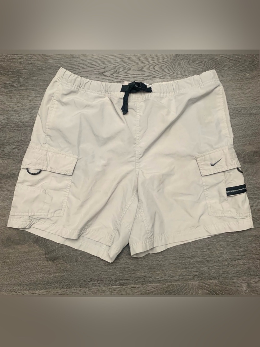 Nike ACG Nylon Cargo Shorts Vintage Mens Size XL Tan Khaki Belted Hiking Outdoor